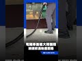 電輔車突失控？衝撞大同醫院玻璃門 現場一片狼藉｜三立新聞網