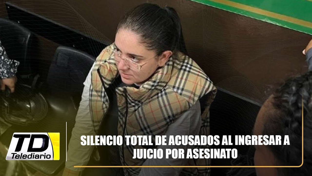 Silencio total de acusados al ingresar a juicio por asesinato