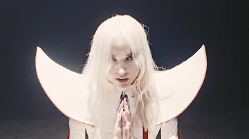 Poppy - BLOODMONEY (Official Music Video)