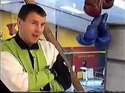 Ricky Gervais The Fight 2002 part 2 - YouTube