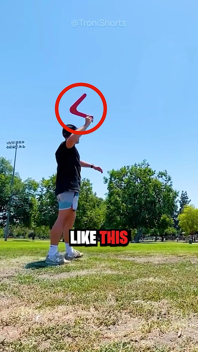 How To Throw a Boomerang 😨