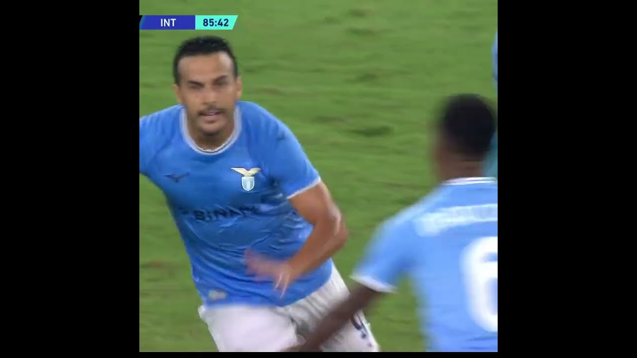 Pedro Rodríguez meteu um golaço e levou a torcida da Lazio ao delírio! 🔥🔥 #shorts