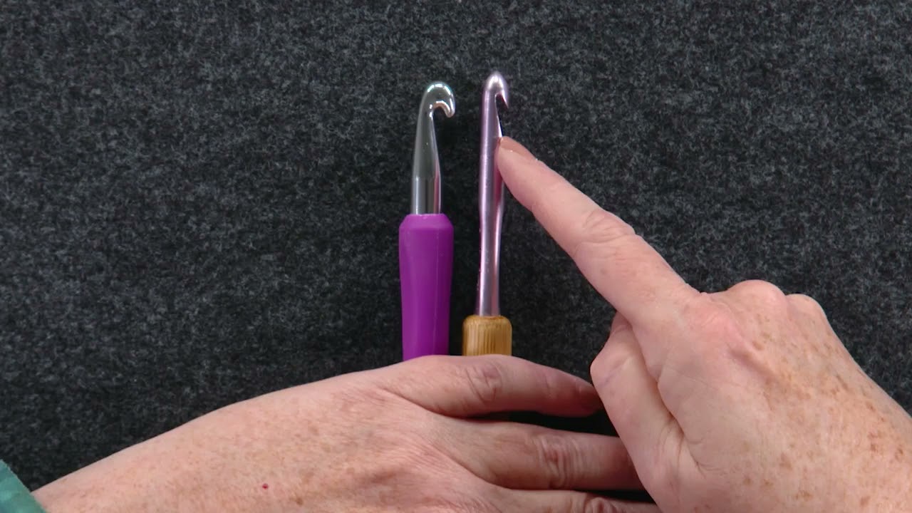 Open-Throat vs. Closed-Throat Hooks