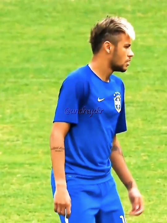 Balançando a umbrela #neymar #shorts