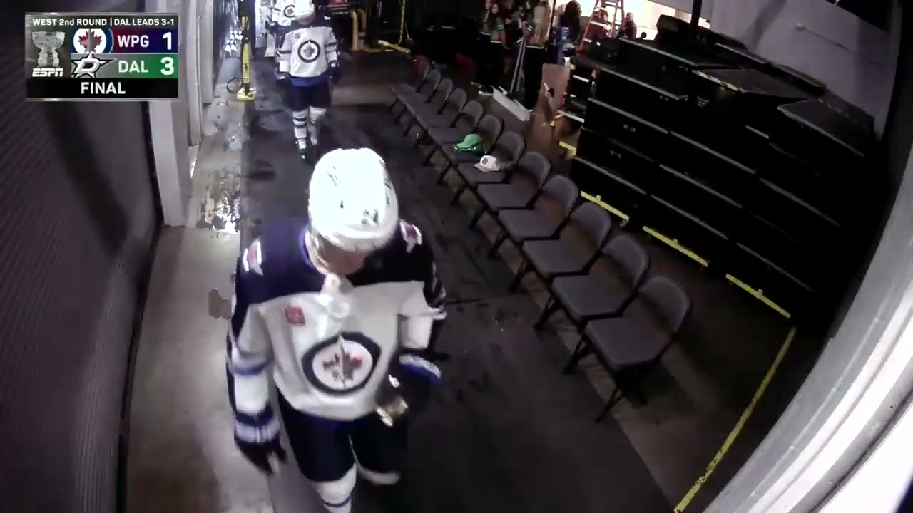Haydn Fleury breaks his own stick after lost against the Stars in Game 4