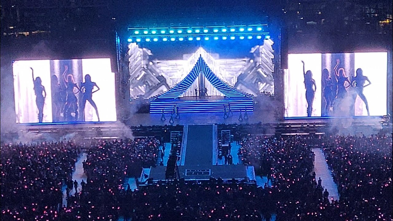 ミュージック BLACKPINK WORLD TOUR IN YOUR AREA BLACKPINK in Your Area for WORLD TOUR [BORN PINK] in