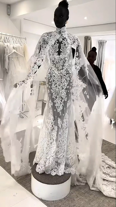 She was born to wear that dress | black beauty full video |#aimodel #fashion #runway