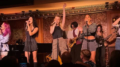 Katie Lemmen sings Valerie at 54 Below Sings Glee!