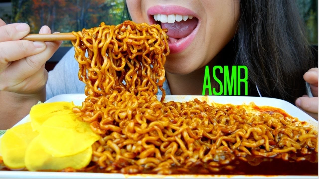 ASMR BEST Korean Black Bean Noodles SPICY ♥짜장면 jajangmyeon Jjajangmyeon