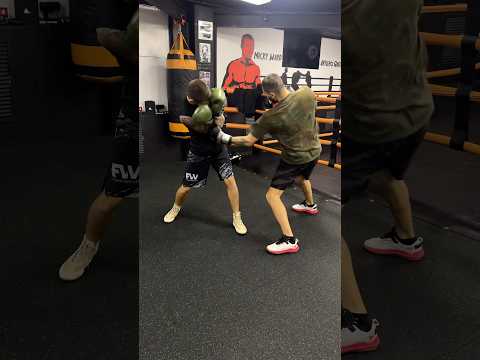 Ближний бой. Смена угла #школабокса #boxing #бокс #mma #тренер #boxingcoach #тренироваться