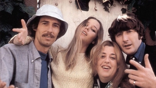 The Mamas & The Papas - Dream A Little Dream of Me guitar tab & chords by Mark Scawkes. PDF & Guitar Pro tabs.
