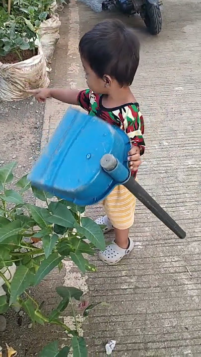 He want to cleaning outside tuloy #oldmacdonaldhadafarmpoem #cutebaby