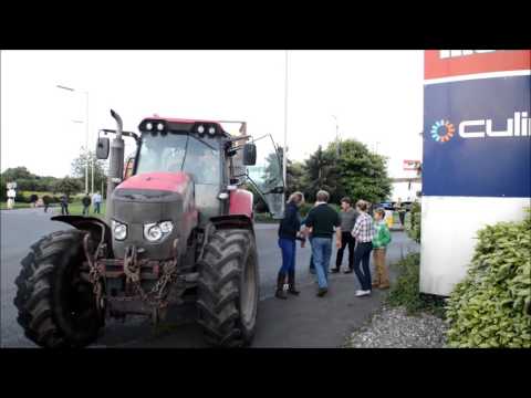 Farmers for Action protest outside Muller