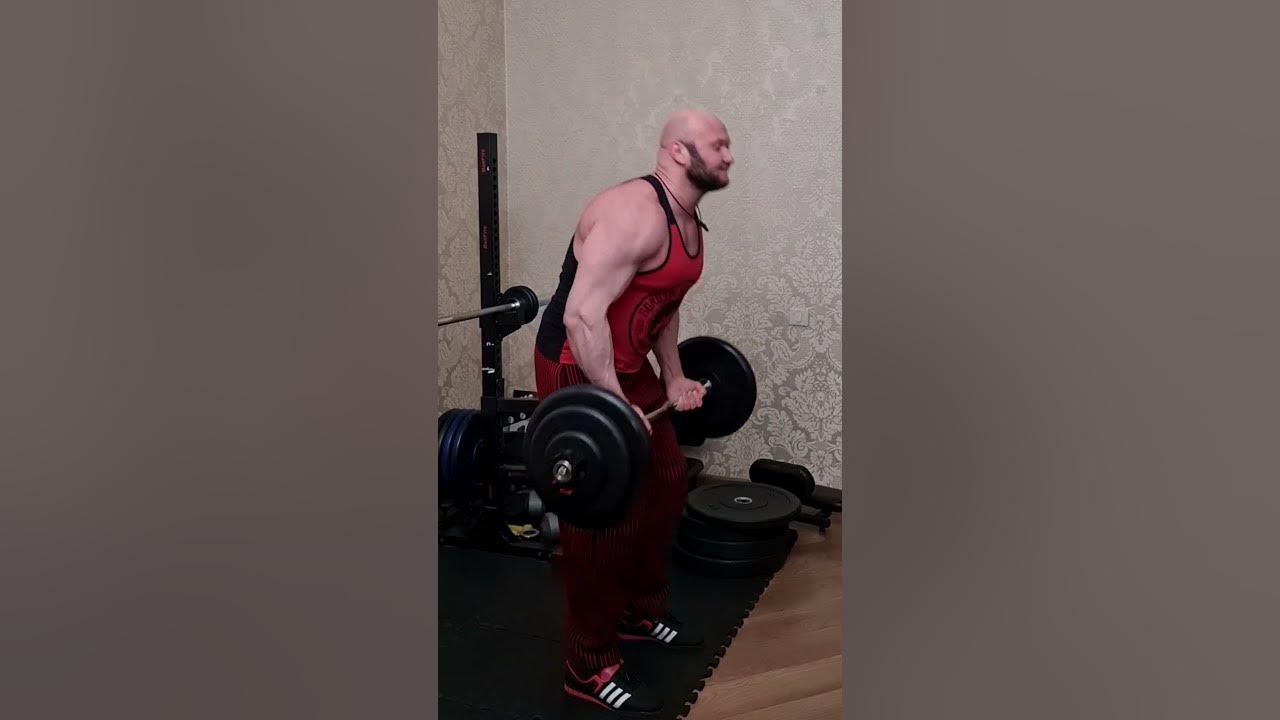 Предлагаю оценить сгибания рук со штангой стоя на степень читинга по ...