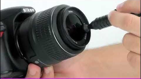 TUTORIAL   How to Clean A Camera Lens With An Altura Photo Cleaning Kit   VIDEO