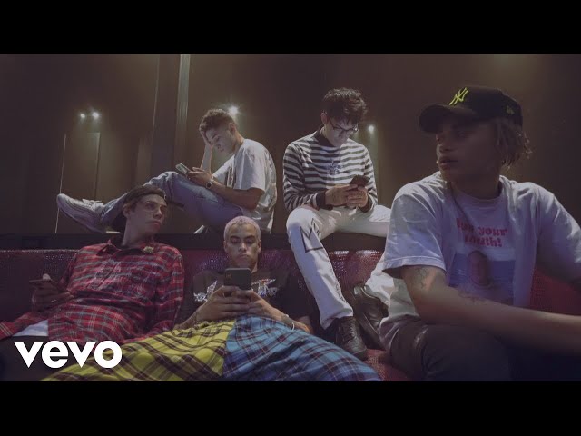 PRETTYMUCH - Rock Witchu