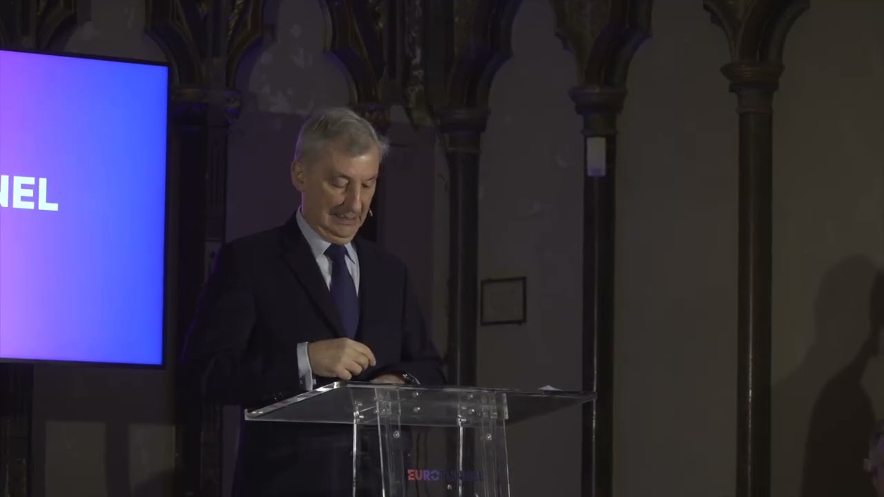 Rosie marks the 40th Anniversary of the Treaty of Canterbury at Canterbury Cathedral