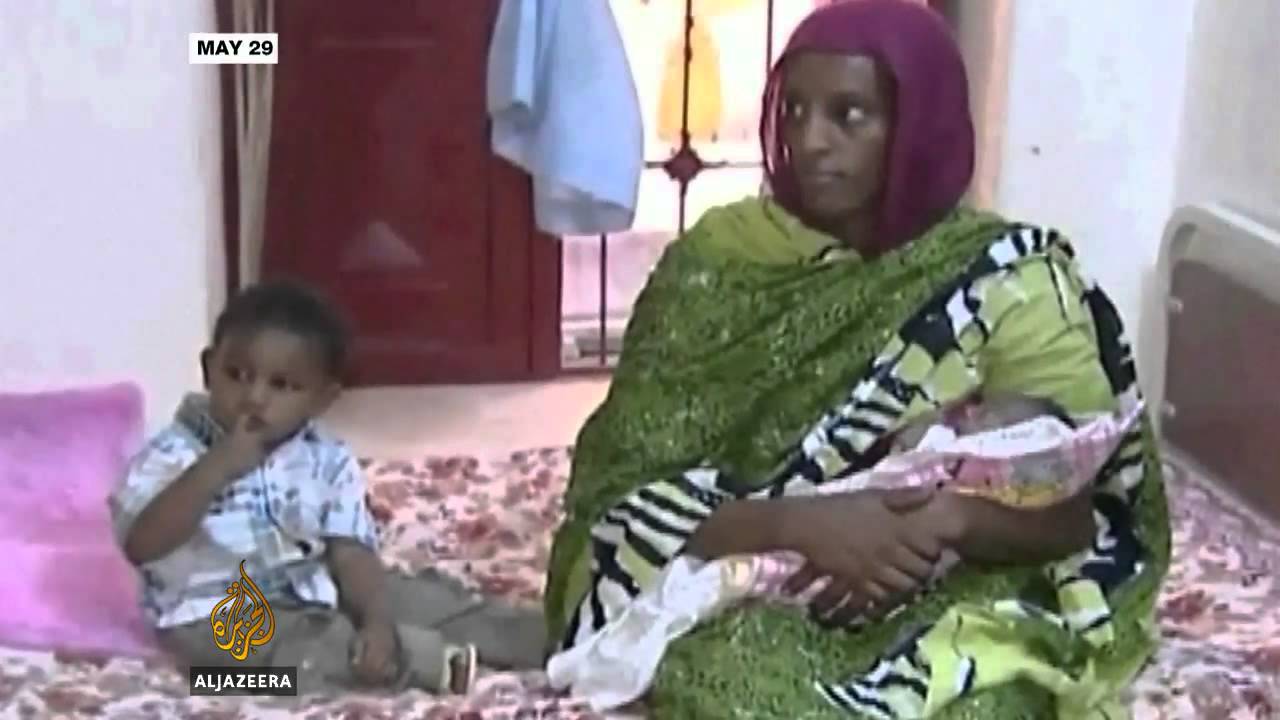 امرأة سودانية "مرتدّة" تصل إلى إيطاليا