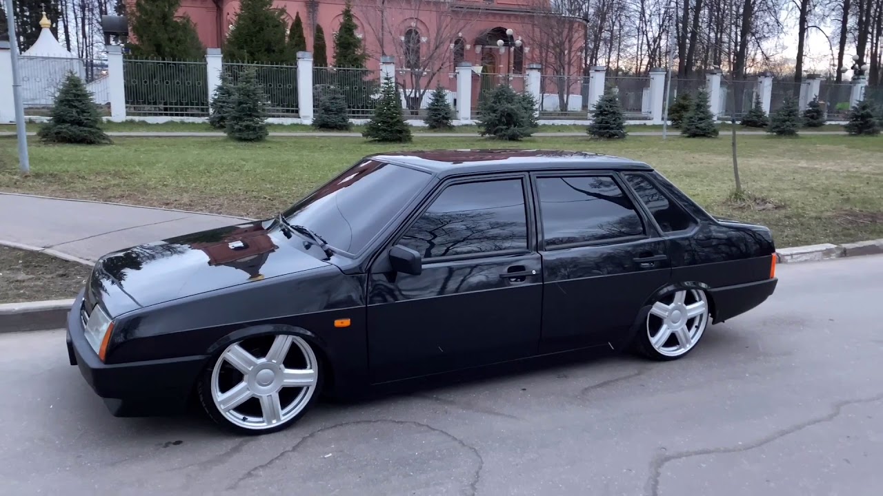черная ваз 21099
