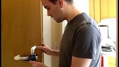 Wow! Secret Knock Detecting Door Lock using Arduino [Full Tutorial]