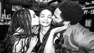 Lenny Kravitz Shares a Sweet Family Photo After Hitting the Red Carpet With Lisa Bonet