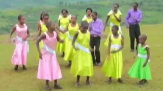Josephine Tuei Njooni Kwa Yesu  Video (AEKL3)