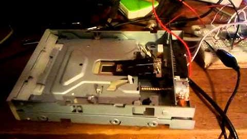 Floppy Drive Audio Sampler with MIDI