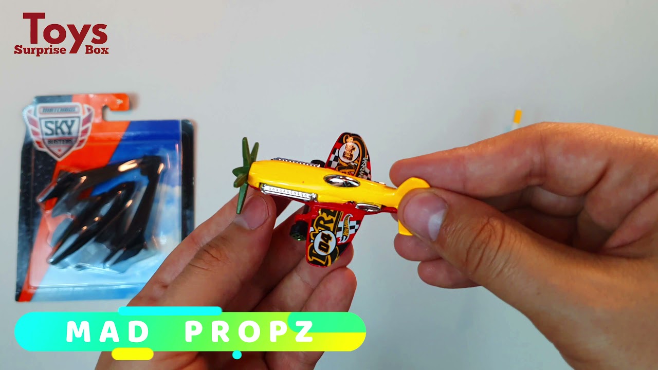 Hot Wheels MAD PROPZ