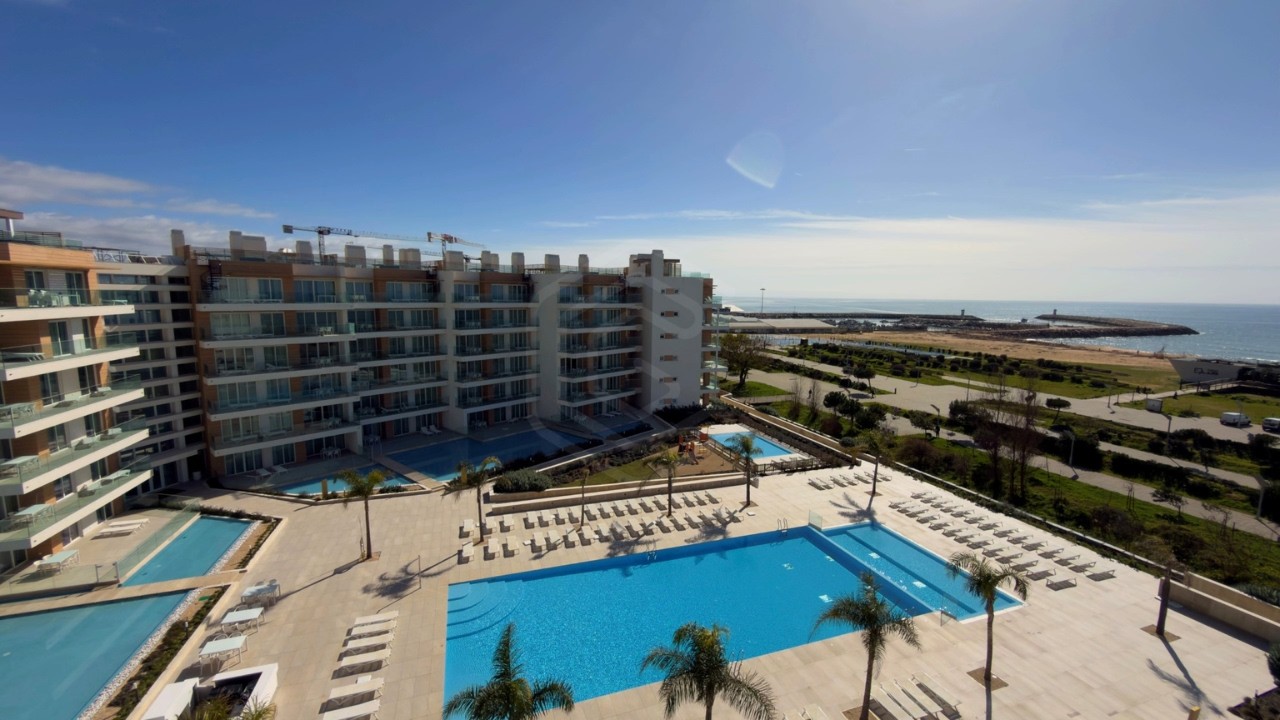 Apartamento T2 num empreendimento exclusivo na primeira linha da praia, Vilamoura