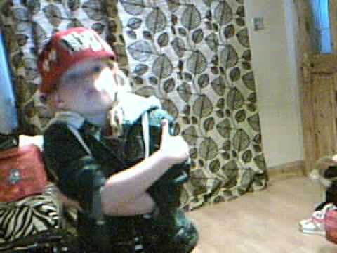 'Lydia' Dancing To Chase And Status Hitz Ft Tinie Tempah