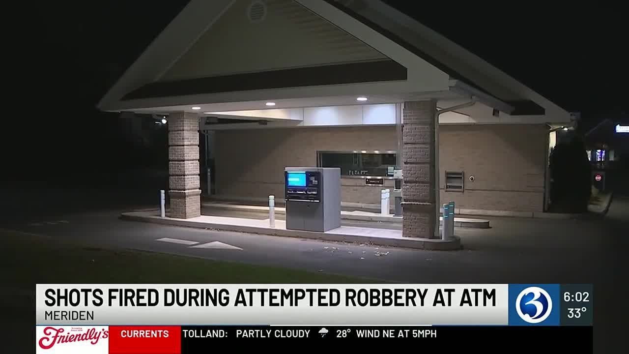 VIDEO: Meriden police seek suspects in botched ATM robbery - YouTube