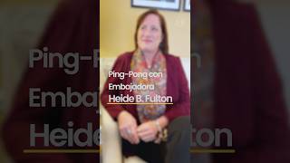 Ping-Pong con la Embajadora Heide Fulton
