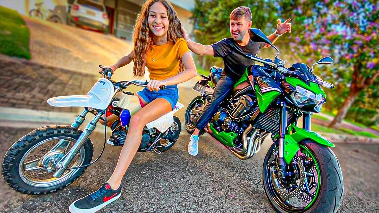 ANDEI DE MINI MOTO NO CONDOMÍNIO!!!