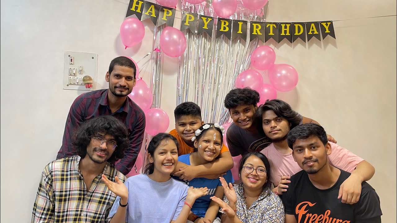 Raat ke 12bje Srishti ka BIRTHDAY SURPRISE 😍