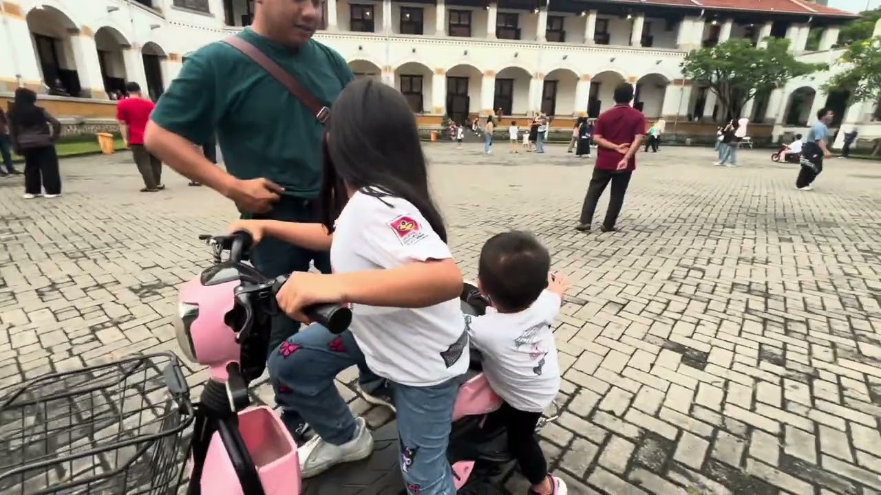Menelusuri Jejak Sejarah Lawang Sewu & Keindahan Kota Lama