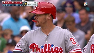 Knapp rips go-ahead RBI single to right