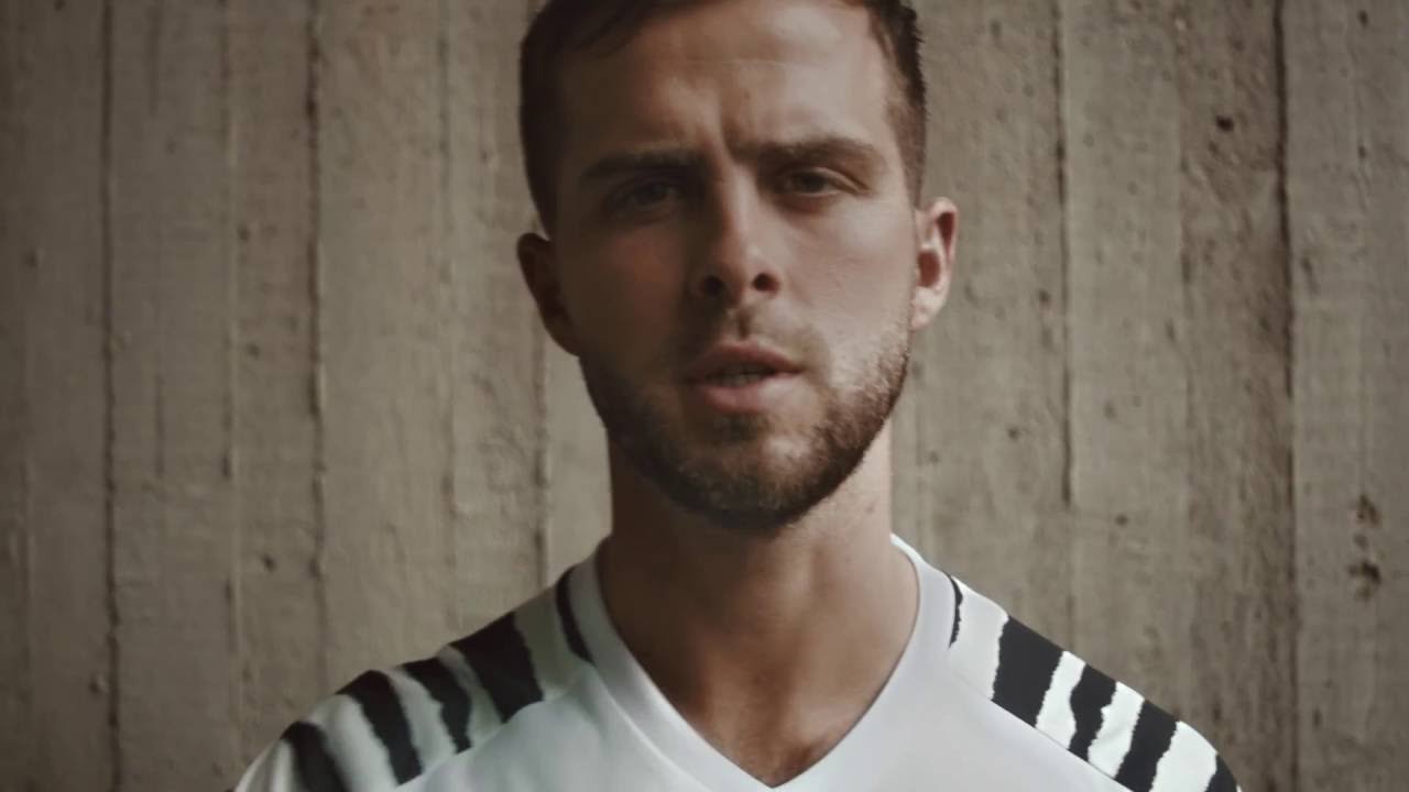 Juventus Third Jersey kit by Adidas