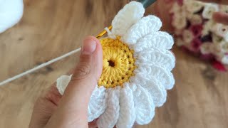 wow amazing ? very easy crochet daisy motif making // hacer motivos de margaritas a crochet
