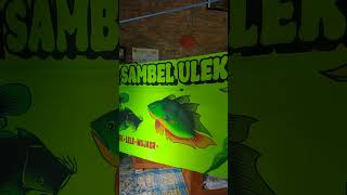 PEMBUATAN SPANDUK LUKIS UNTUK WARUNG PENYETAN SAMBEL ULEK MBAK SITA #spandukwarung #spanduk