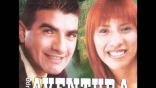 Video thumbnail of "Aventura Dos locos"