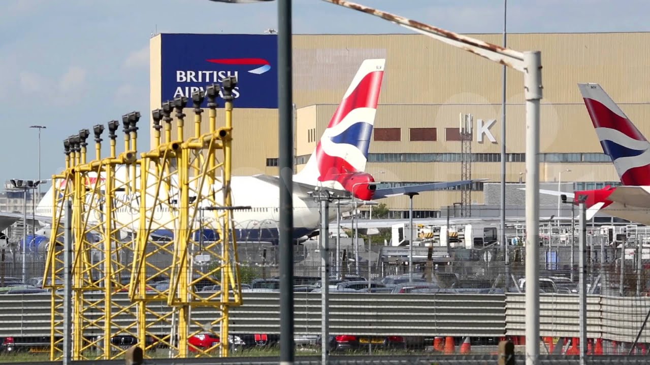 British Airways Jet Taxiing - Free Stock Video Footage - Free Stock Videos at Videvo.net