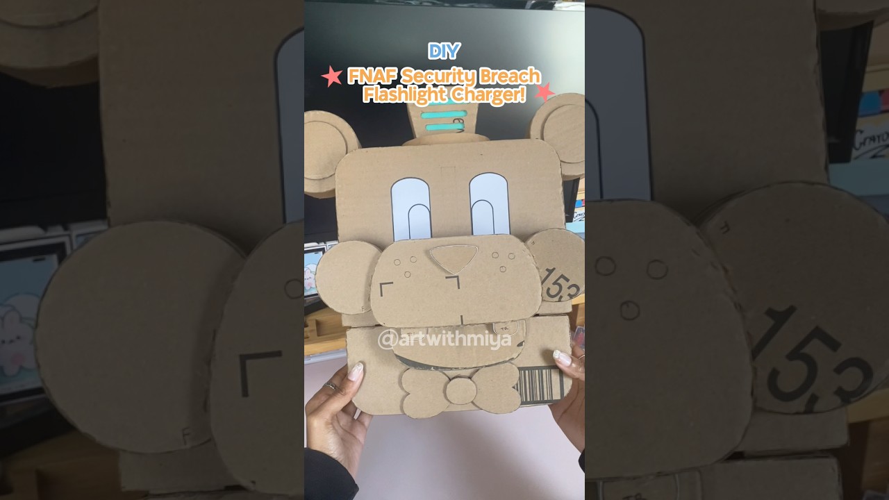 I Made The Flashlight Charger From FNAF Security Breach! 🐻🔦 