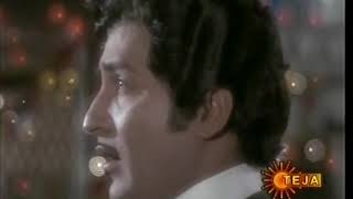 EE GEETHAM SANGEETHAM ఈ గీతం సంగీతం చిత్రం : మహాలక్ష్మి (1980) సంగీతం : సత్యం గీతరచయిత : సినారె