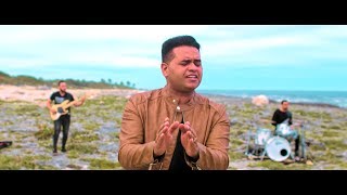 Video voorbeeld van "Lenny Salcedo -  La Biblia Dice (Official Music Video)"