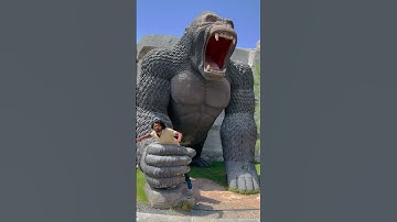 Catch King Kong and save everyone by subscribing #shorts #uae
