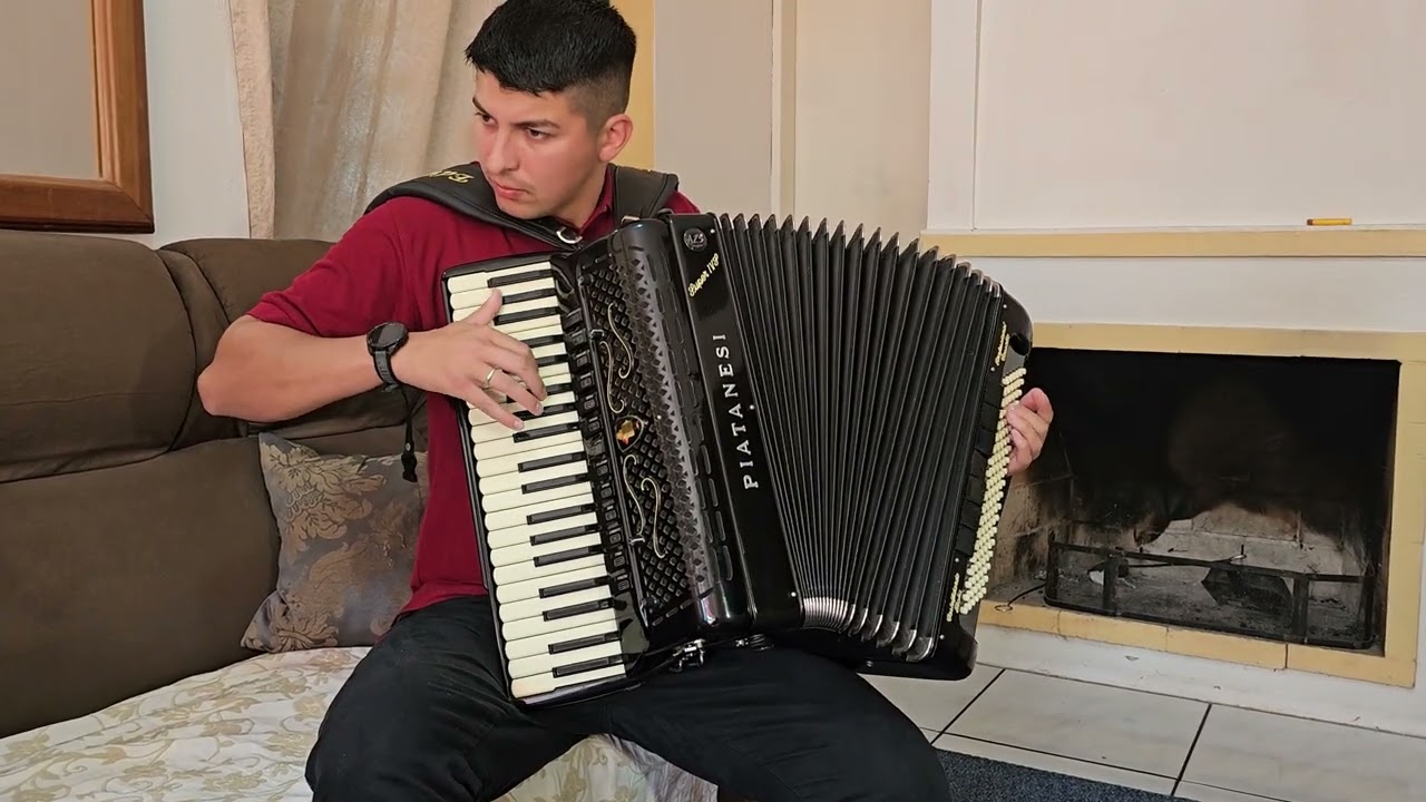 O Gaiteiro - Albino manique