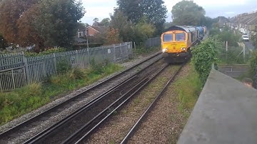 Class 66 724 + 66 723 on RHTT duty through Faversham with 2 tone horn