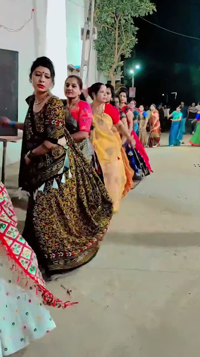 Navratri garba raas ❤️ gujarati garba 😍 navratrivibe 💃 #gujaratigarba