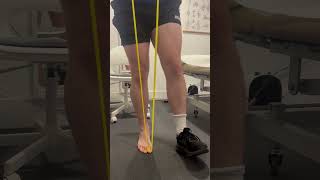 Banded big toe flexion in standing #exercise #footpain #sportstherapy #physio #pain
