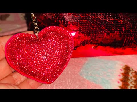 What’s in my PINK SPARKLY Tote & Mini Valentines Haul 💖🎀💕👛👄💋💄